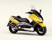 2002 Yamaha TMax 500 photo